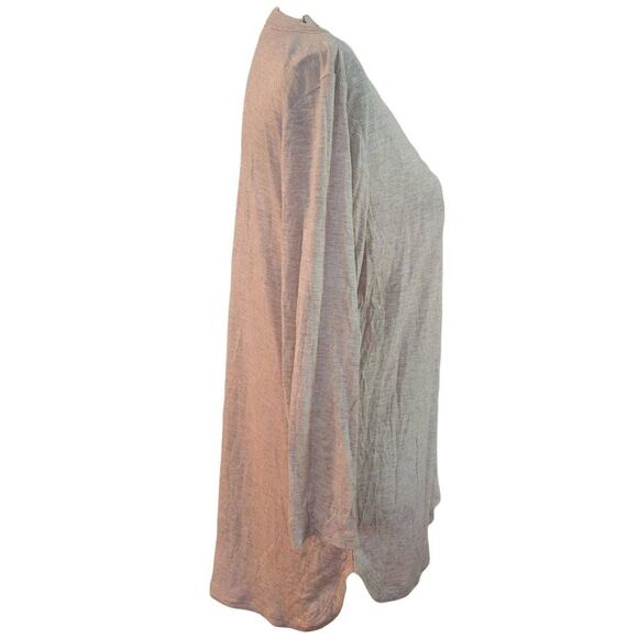 Liz Claiborne Ladies V-Neck Heathered Oatmeal Top with Gold Sparkles - Size - Picture 2 of 4